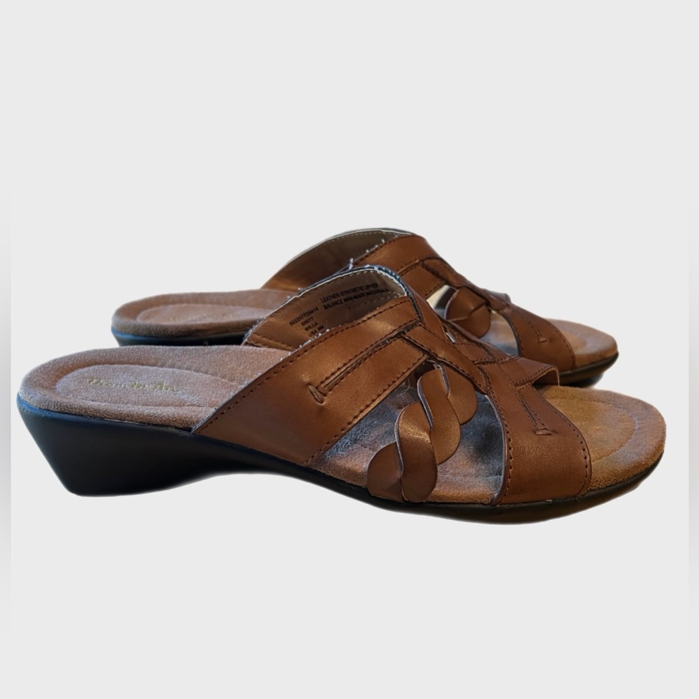 Thom McAn Leather Sandals